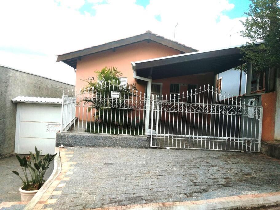 Uma Casa Inteira So Pra Voce!!! Vila Serra Negra  Exterior foto